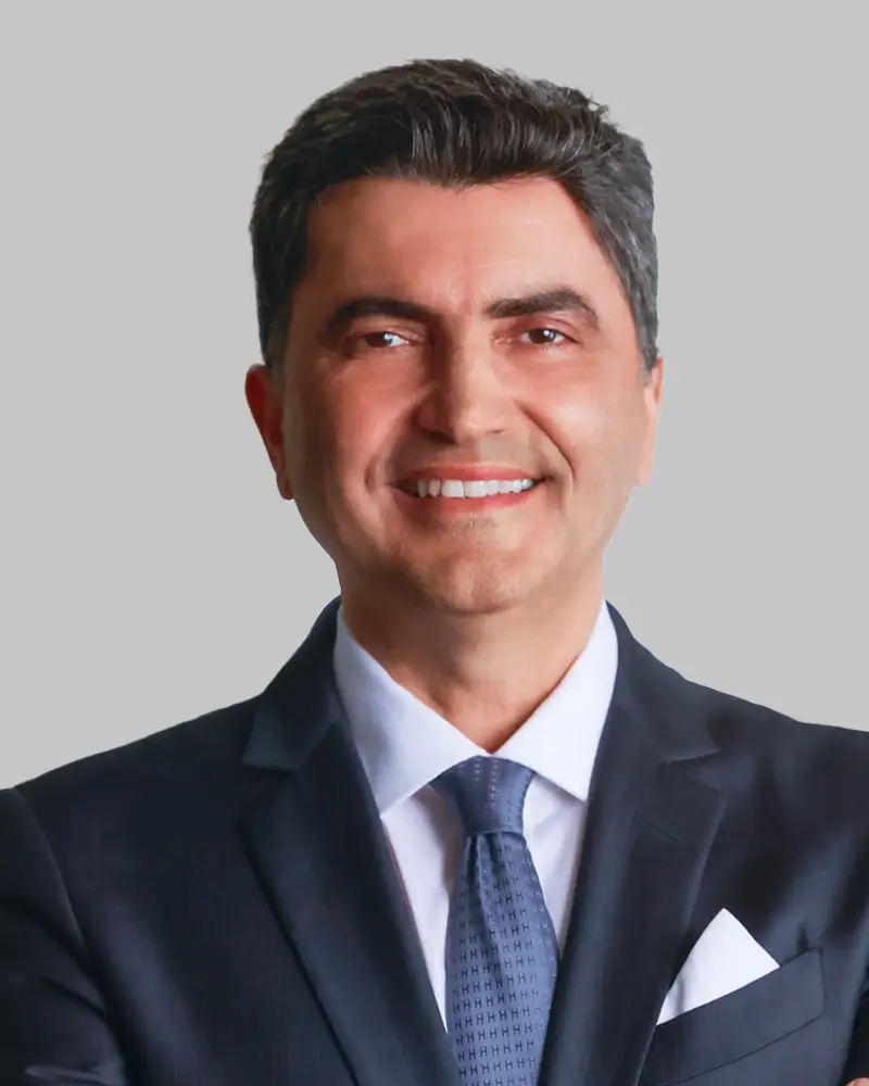 Dr. Babak Azizzadeh.jpeg