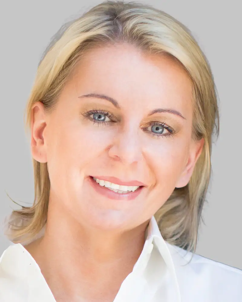 Dr. Katrin Mueller.jpg